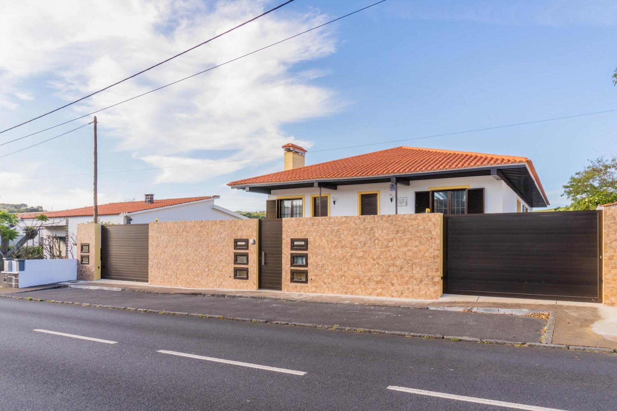Pinheiro Sun&Beach House Ponta Delgada Zewnętrze zdjęcie